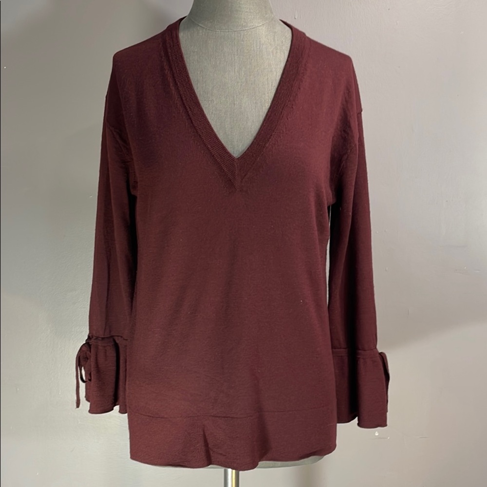 J.Crew 100% thin merino wool V-Neck in gorgeous Merlot. Bell sleeves perfection